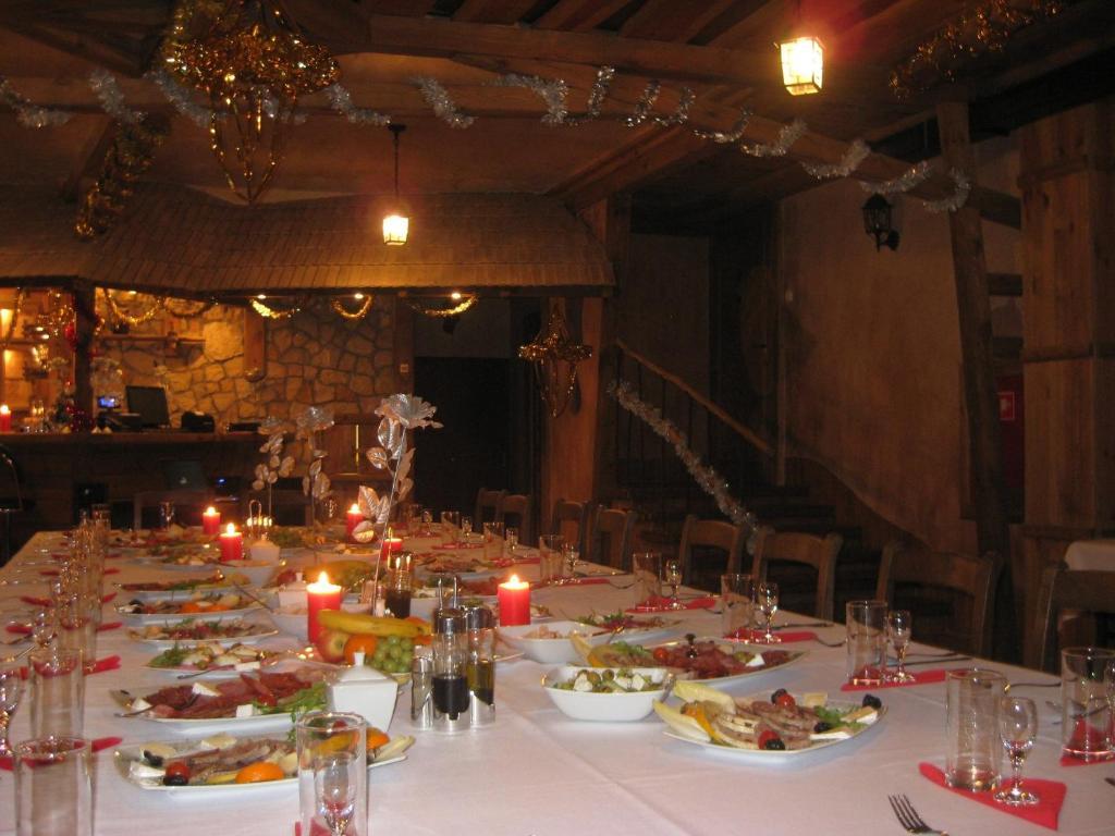 Resort Piaseczno ロズプウチェ エクステリア 写真